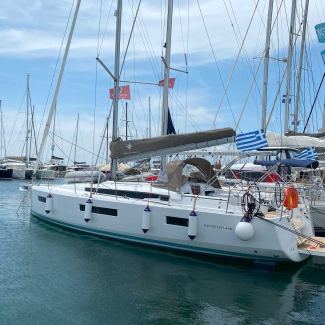 Sun Odyssey 440